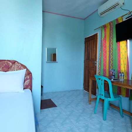 Reddoorz Near Mangrove Forest Kupang Kupang  Exterior foto
